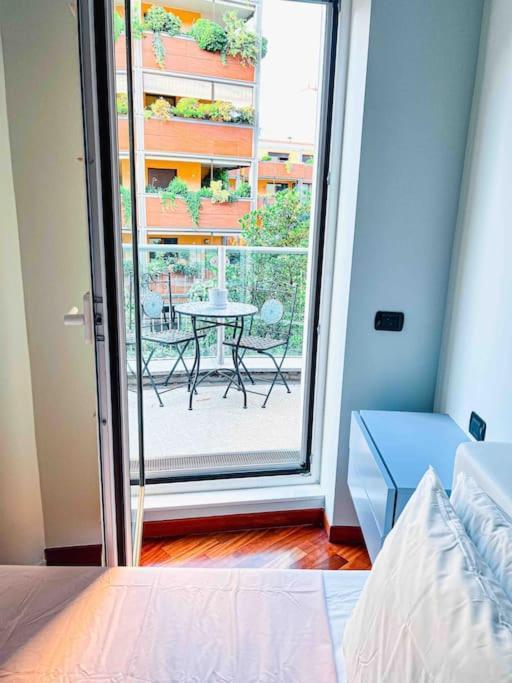 The Boutique Houses - Downtown - Close To Bocconi University Милано Екстериор снимка