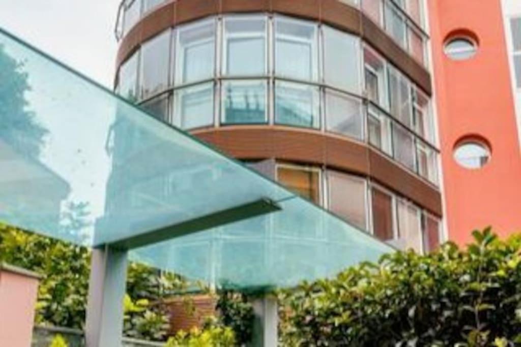 The Boutique Houses - Downtown - Close To Bocconi University Милано Екстериор снимка